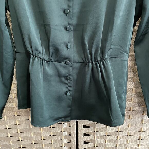 J Crew Satin Crepe Button Front Blouse Size 2 Green Peplum Long Sleeve Lined NEW - Picture 4 of 11